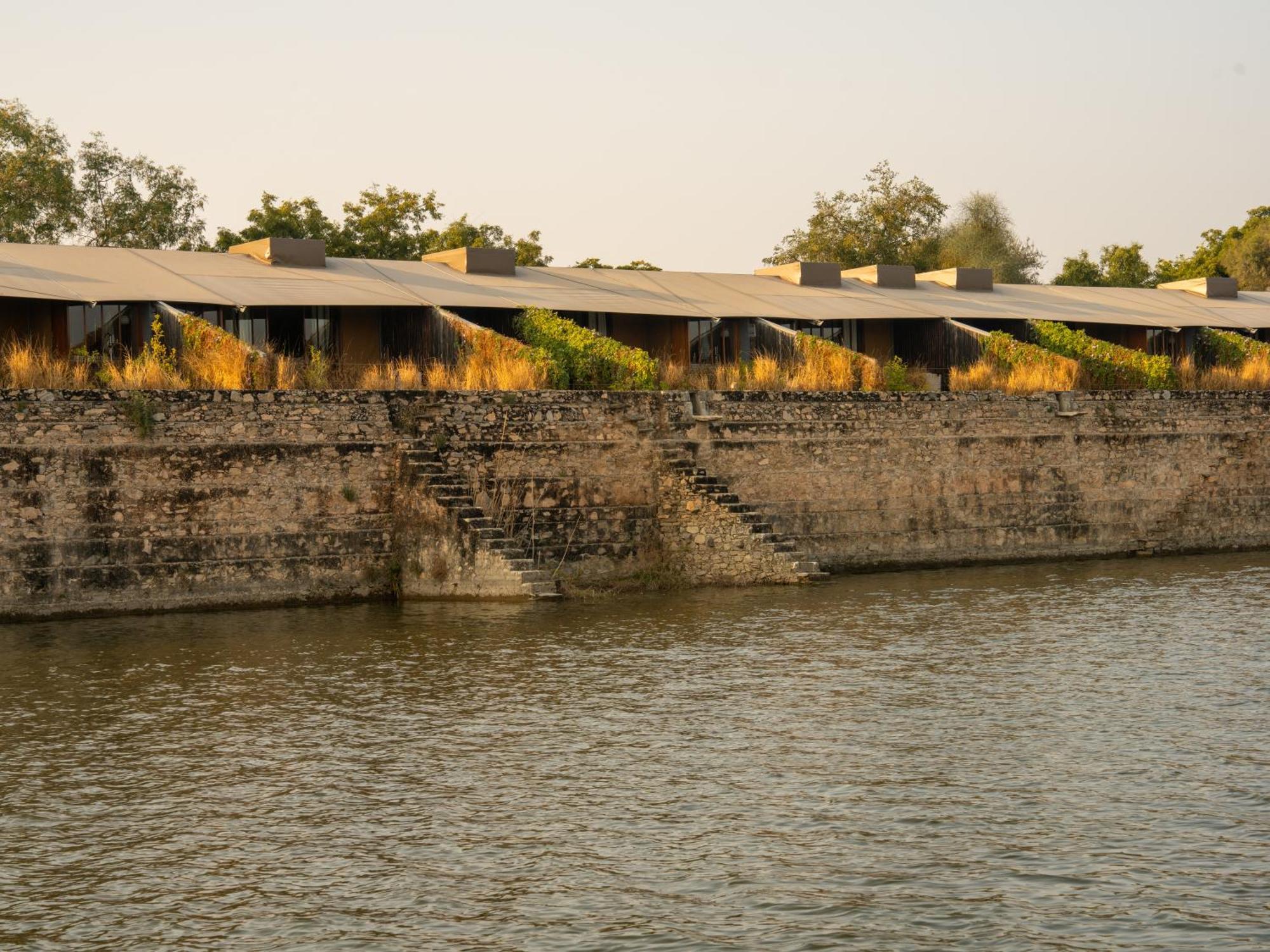 Raas Chhatrasagar, Nimaj, District Pali Extérieur photo